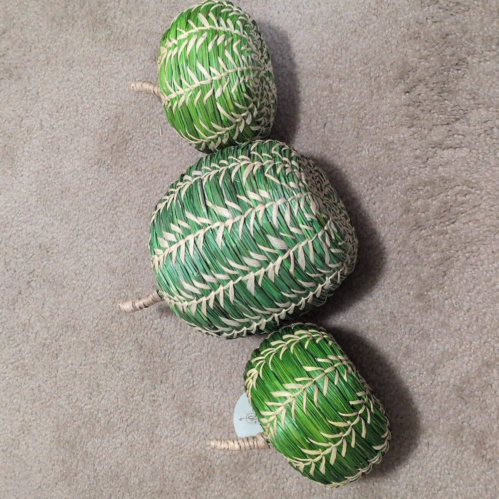 Lot Of 3 Woven Pumpkins - Picture 5 of 5